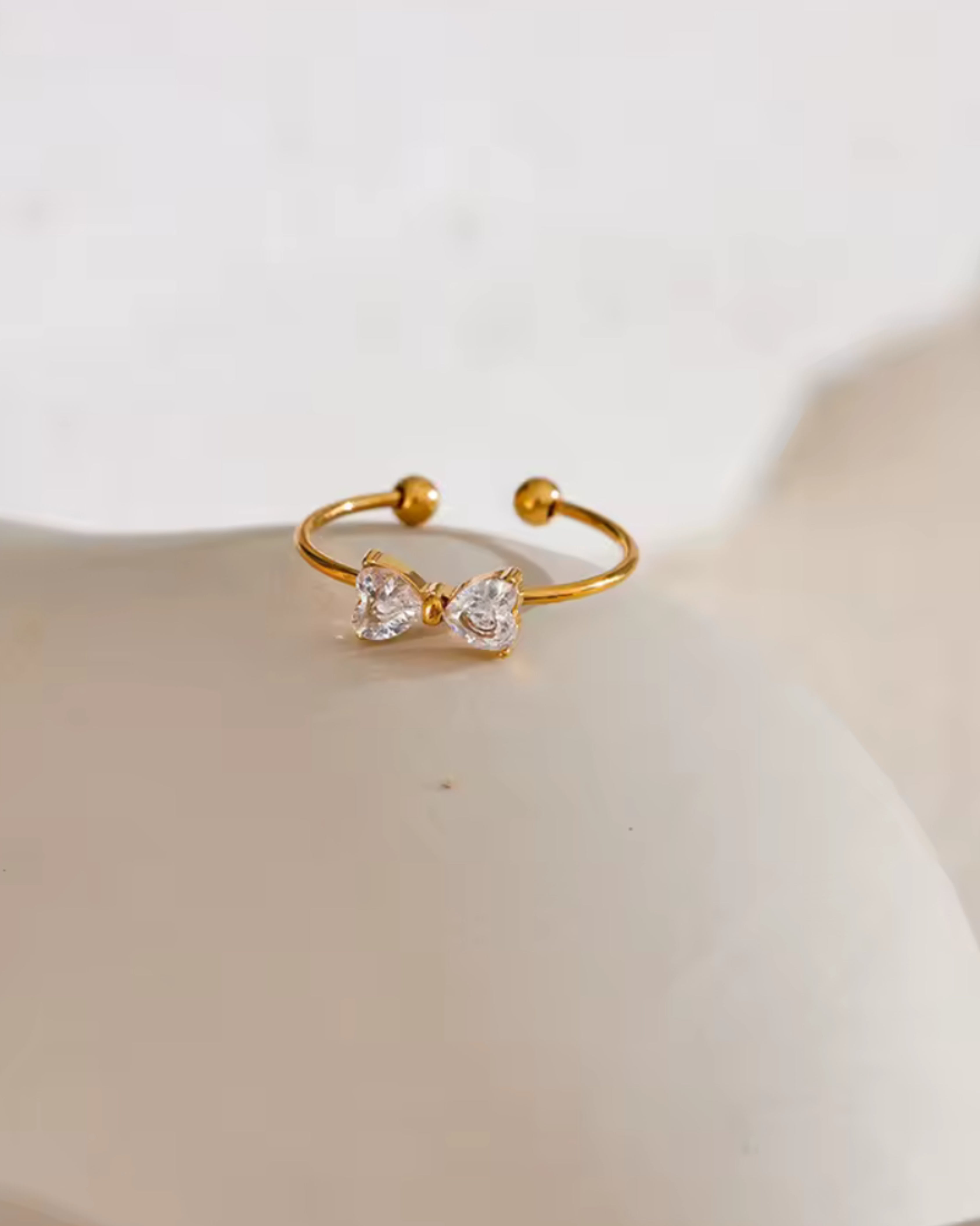 BOW RING