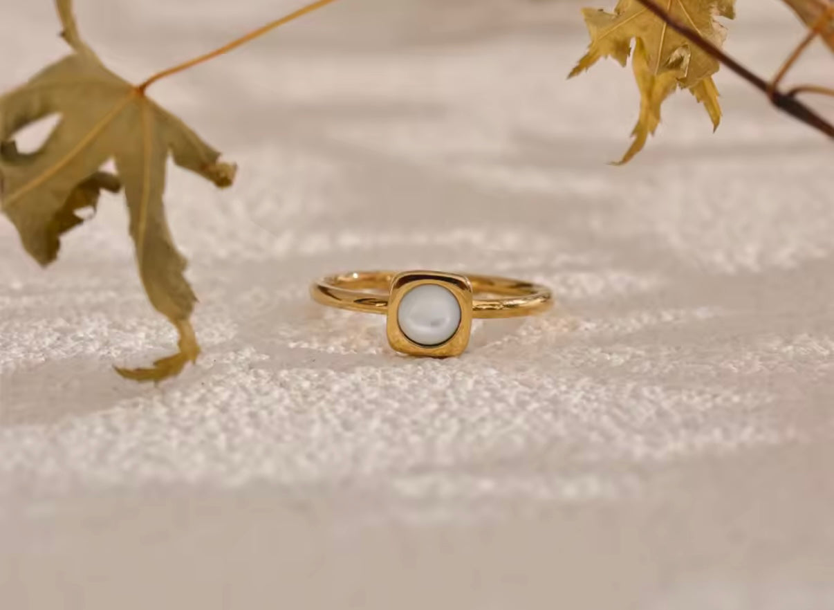 ICEBERG RING